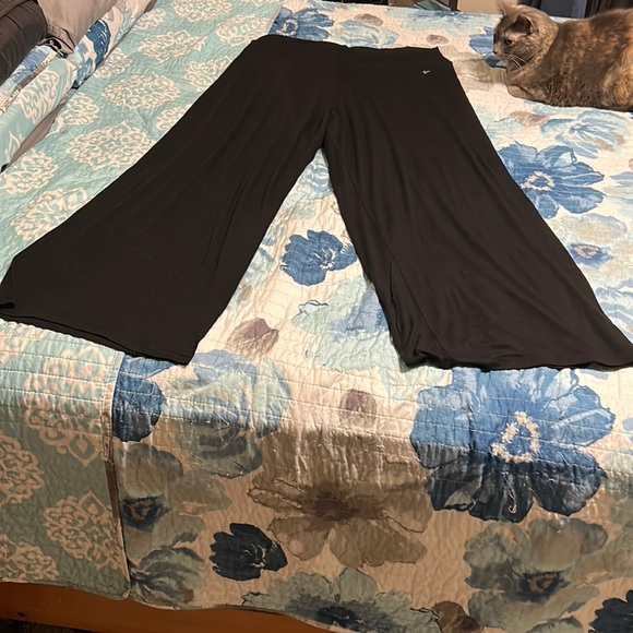 Victoria's Secret Other - Victoria's Secret Heavenly By Victoria Wide Leg Pants